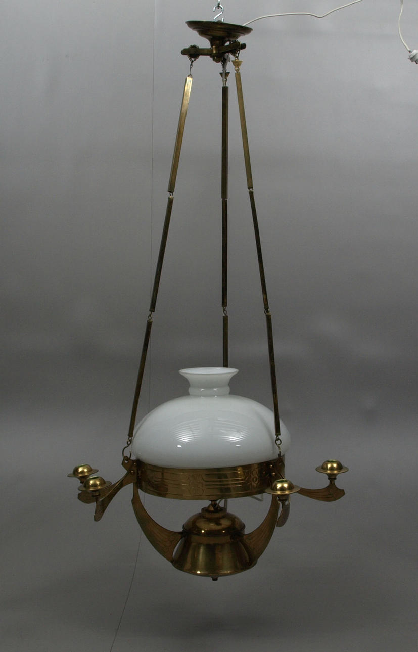 TAKLAMPA, mässingsstomme och glaskupa, 3 dubbla armar för 6 ljus, Jugend.