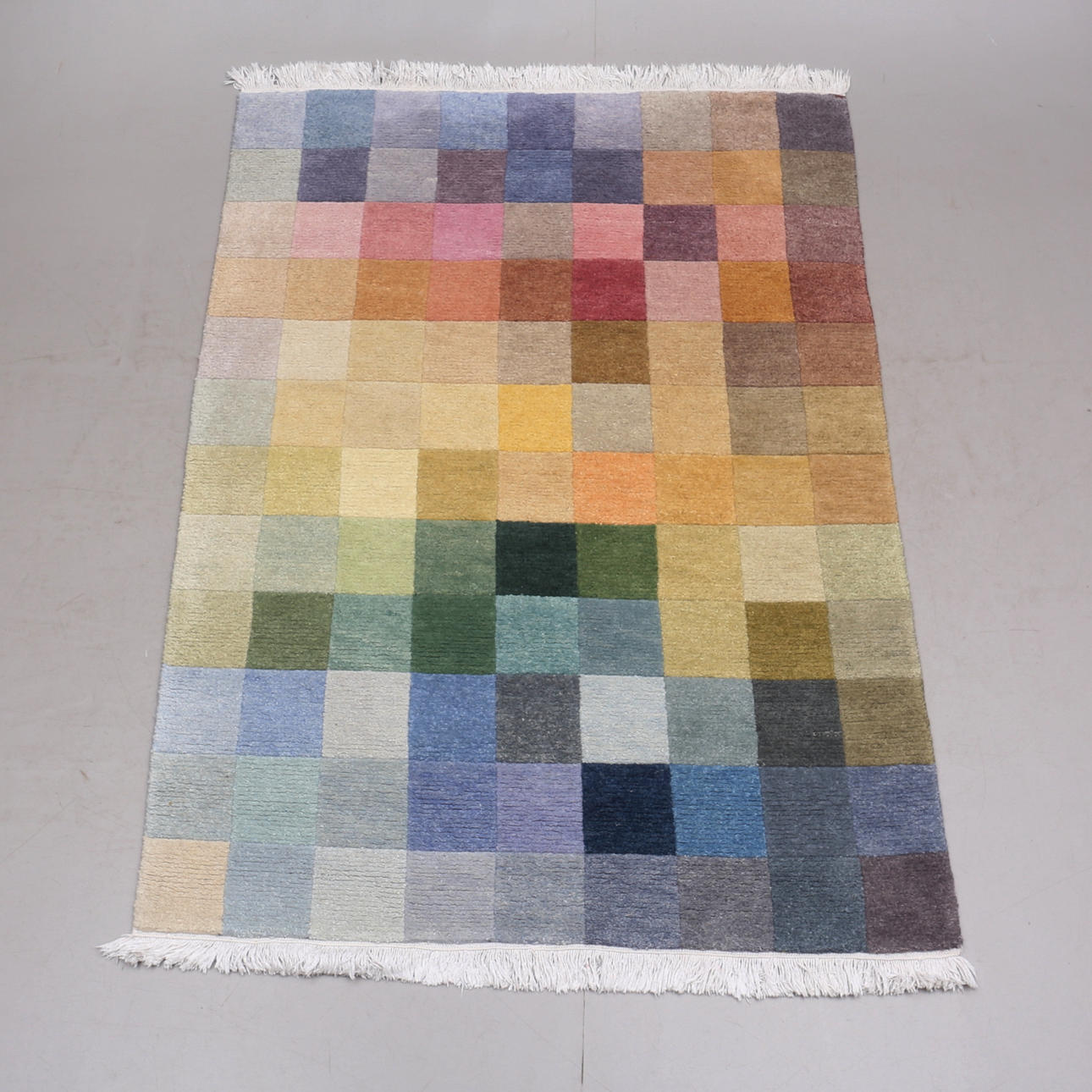 MATTA, "Palett", handtuftad, 140 x 200 cm.