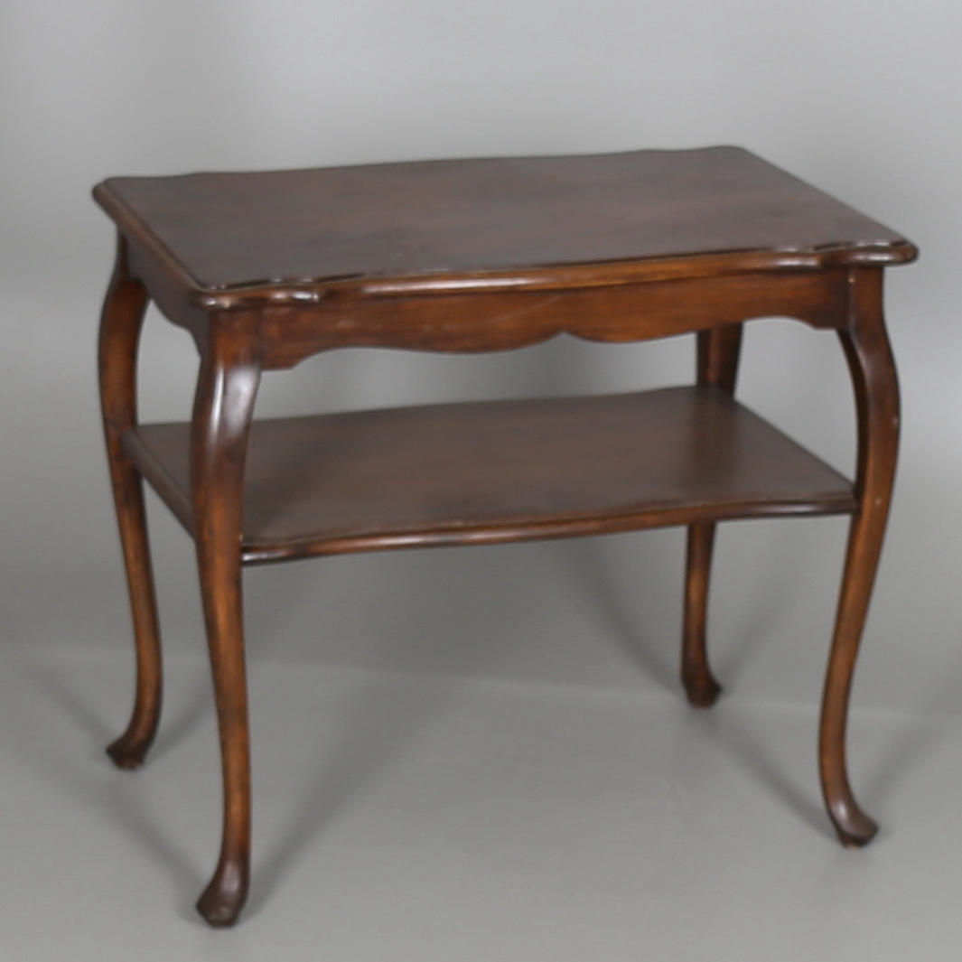 BORD i bonat trä, 1940/50-tal.