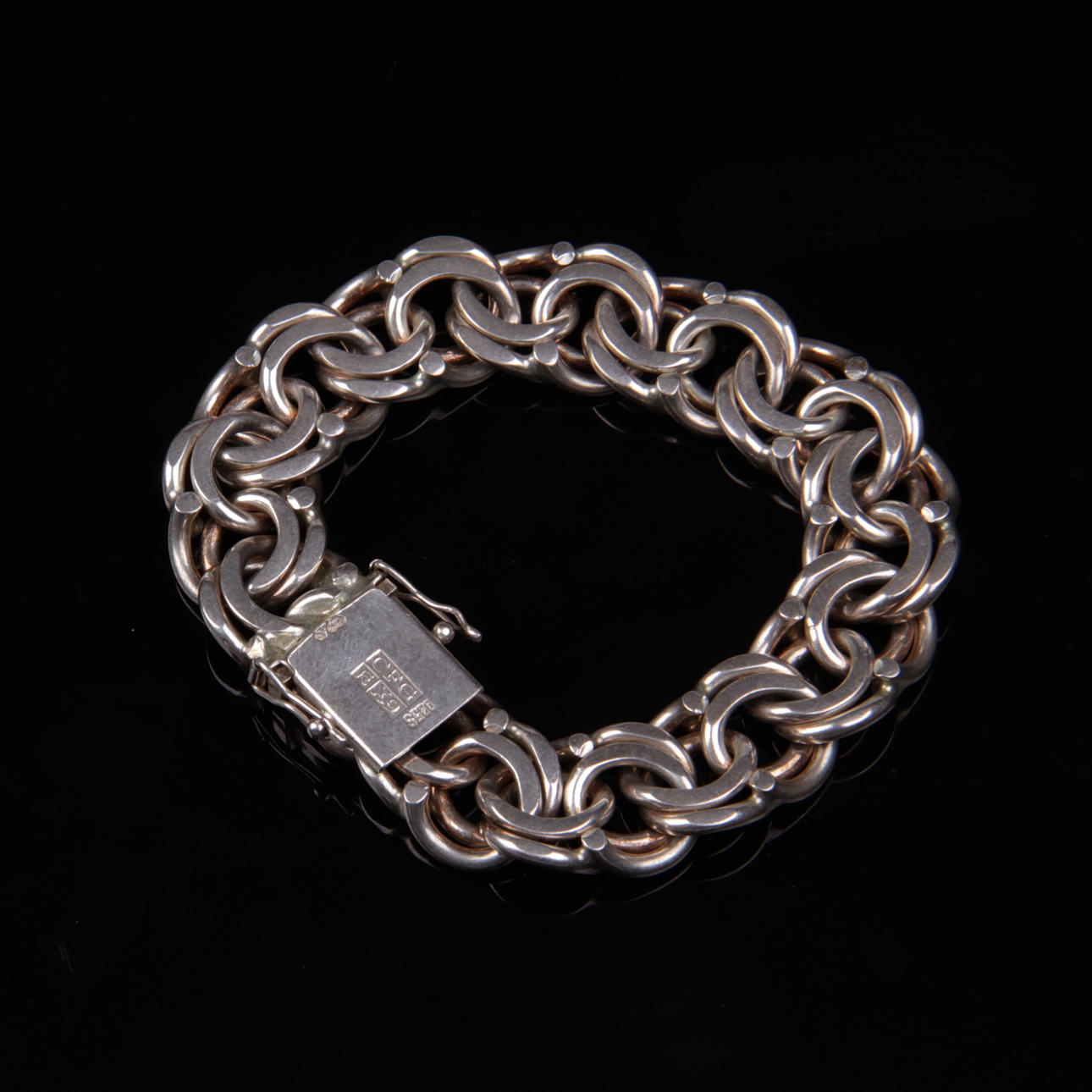 ARMBAND, silver, Bengt Hallberg Guldsmeds AB, Köping, 1972, vikt ca 72 gram.