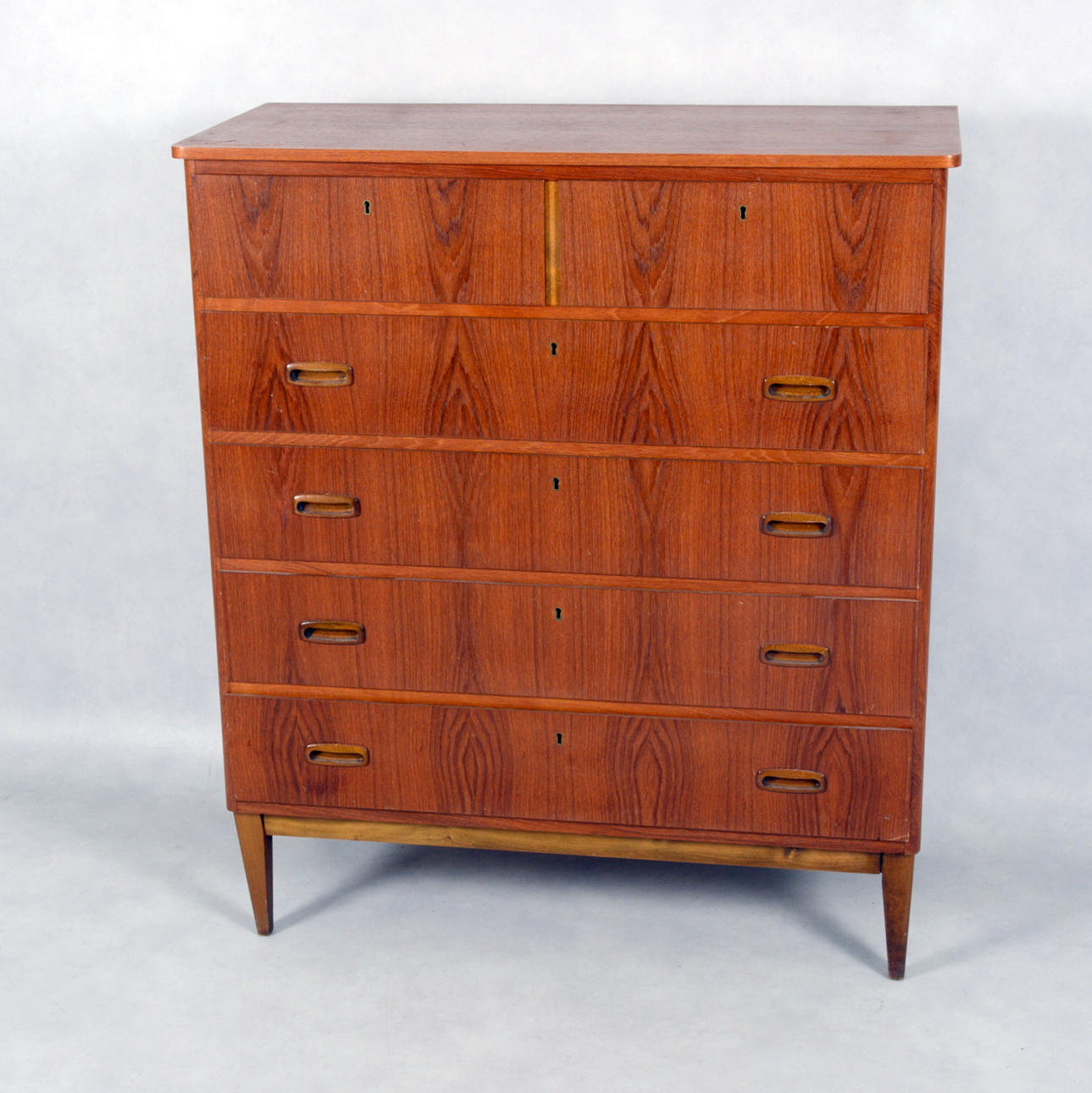 BYRÅ, 5 lådor, teak.