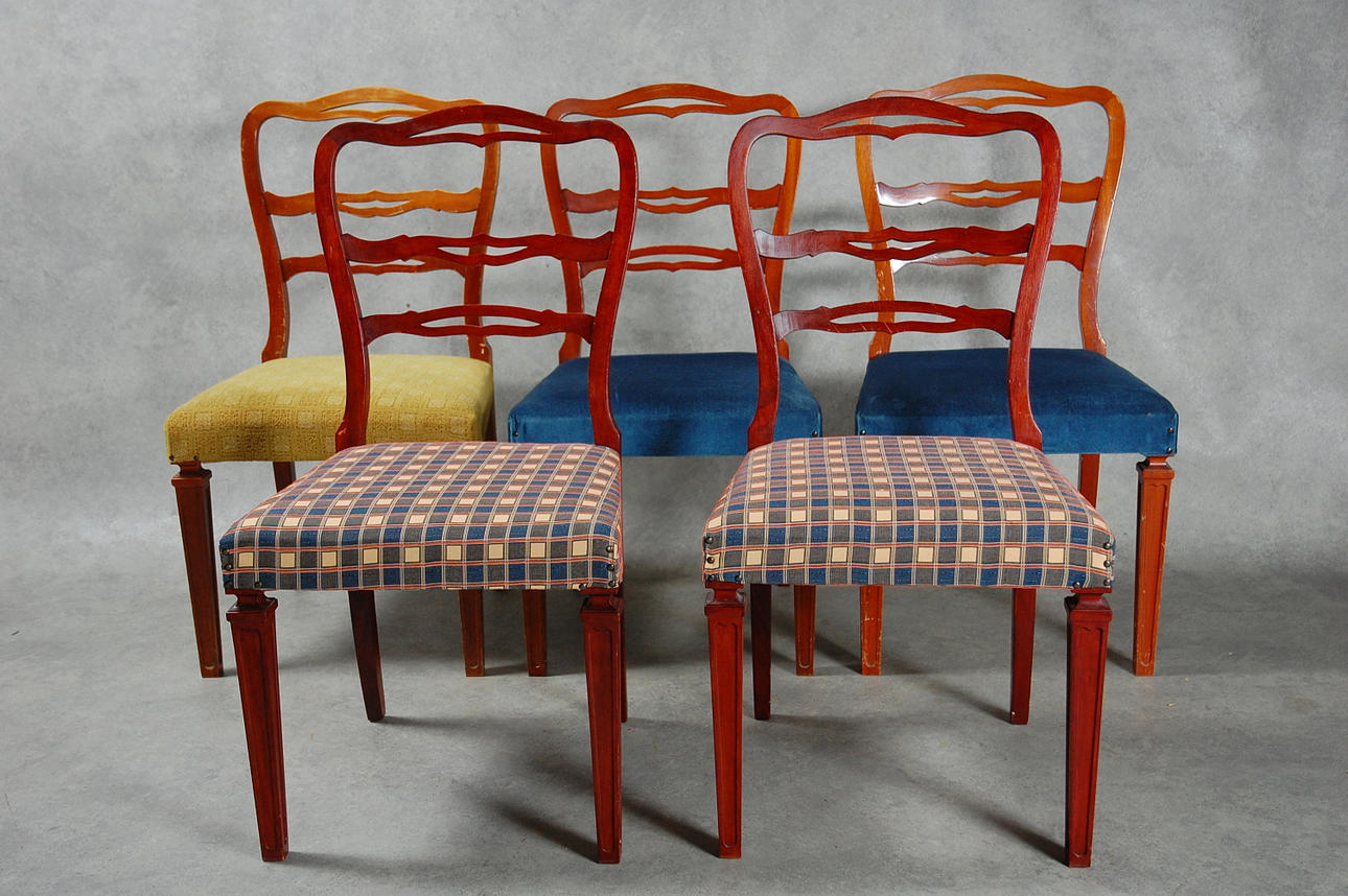 STOLAR, 5 st, s.k. " Skrattstolar " gustavianskstil, 1900-tal.