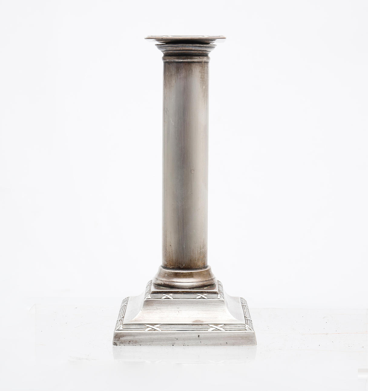 Engelska ljusstake i silver.