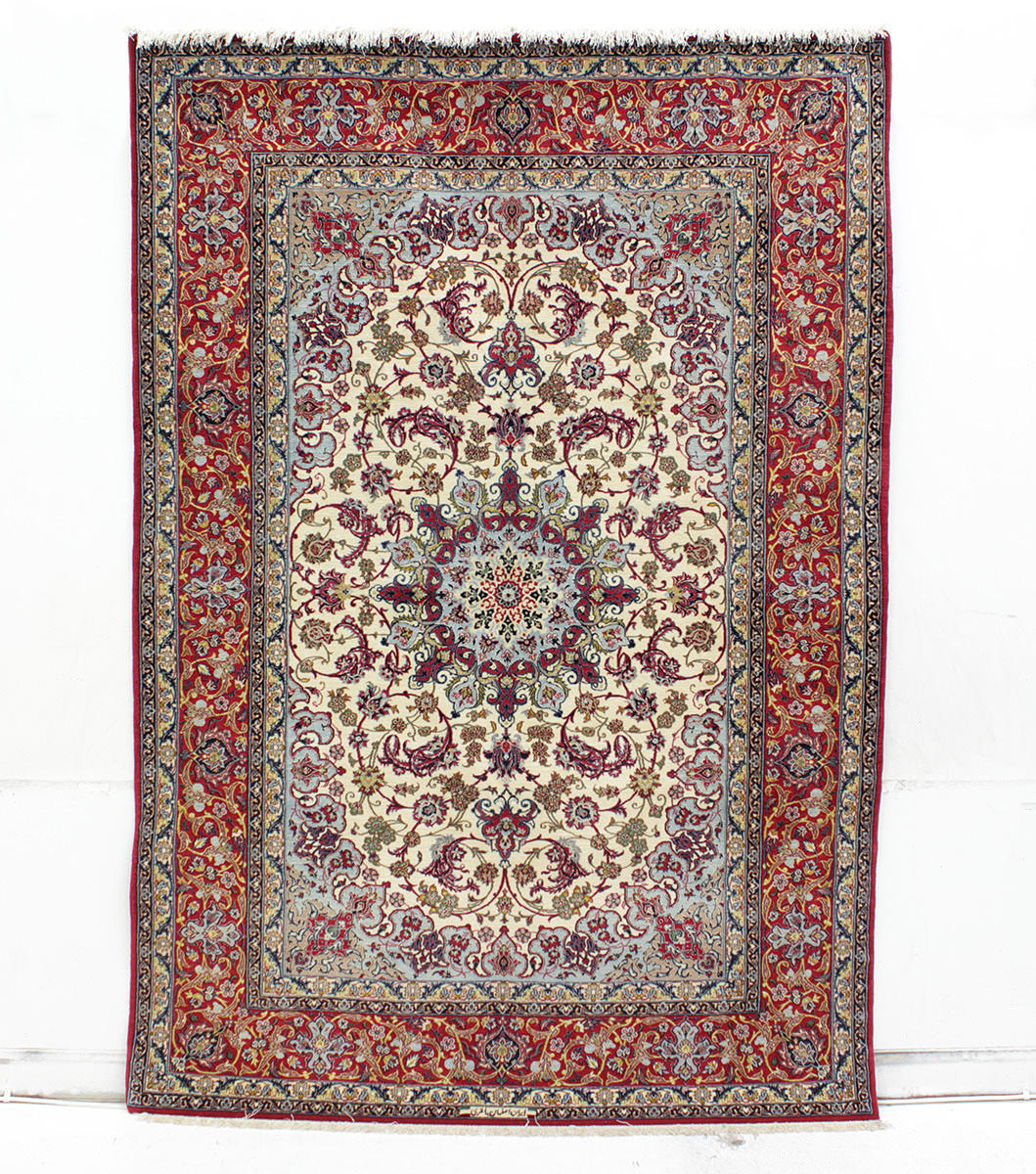 MATTA, Orientalisk, silkes Isfahan, signerad, 233 x 162 cm.