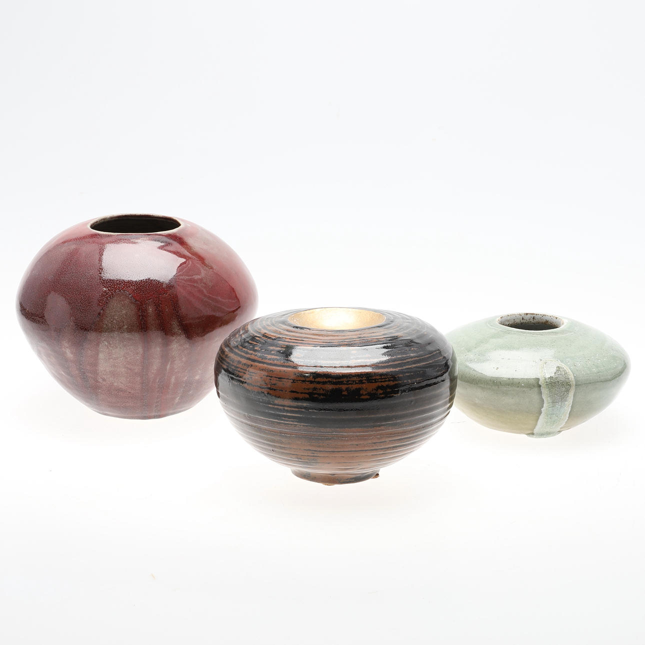 DIANA BURNETT. TRE STUDIO KERAMÆRK STENtøj GRYDER.