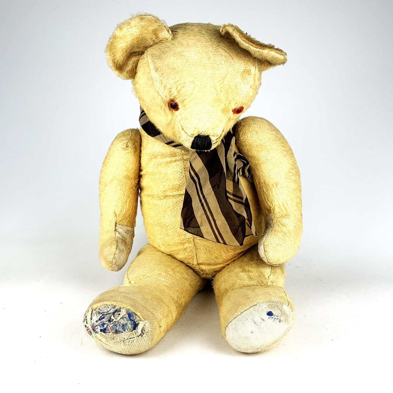 GROSSER ALTER ENGLISCHER GELENKE TEDDYBÄR.