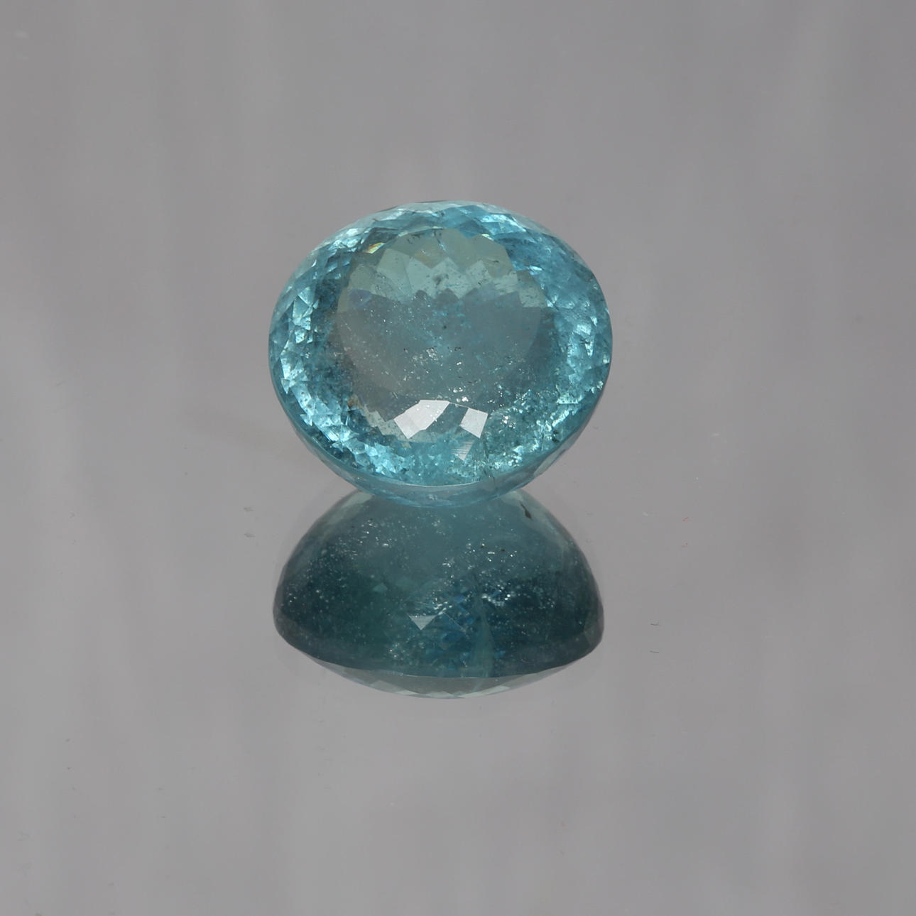 AKVAMARIN, cirka 157 ct.