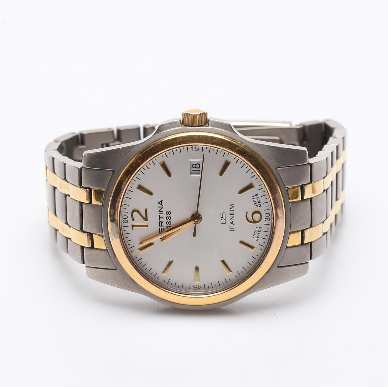 Rannekello, Certina DS, titaani.