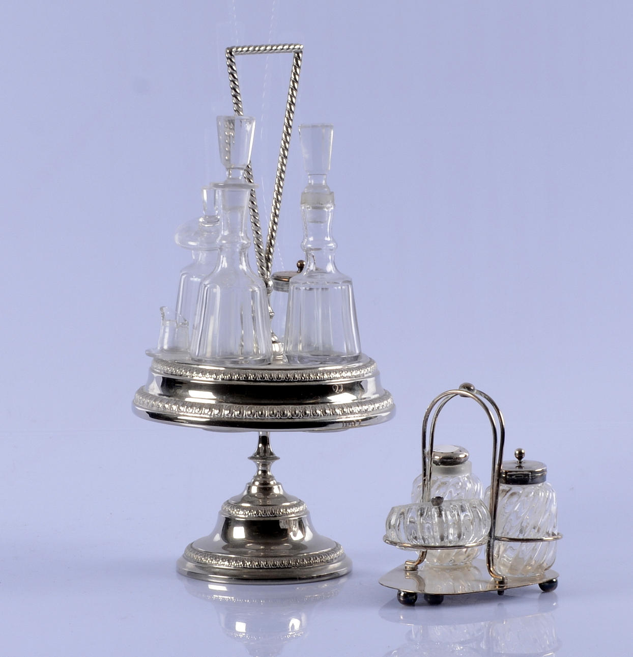 BORDSSURTOUT SAMT KRYDDSTÄLL, nysilver.