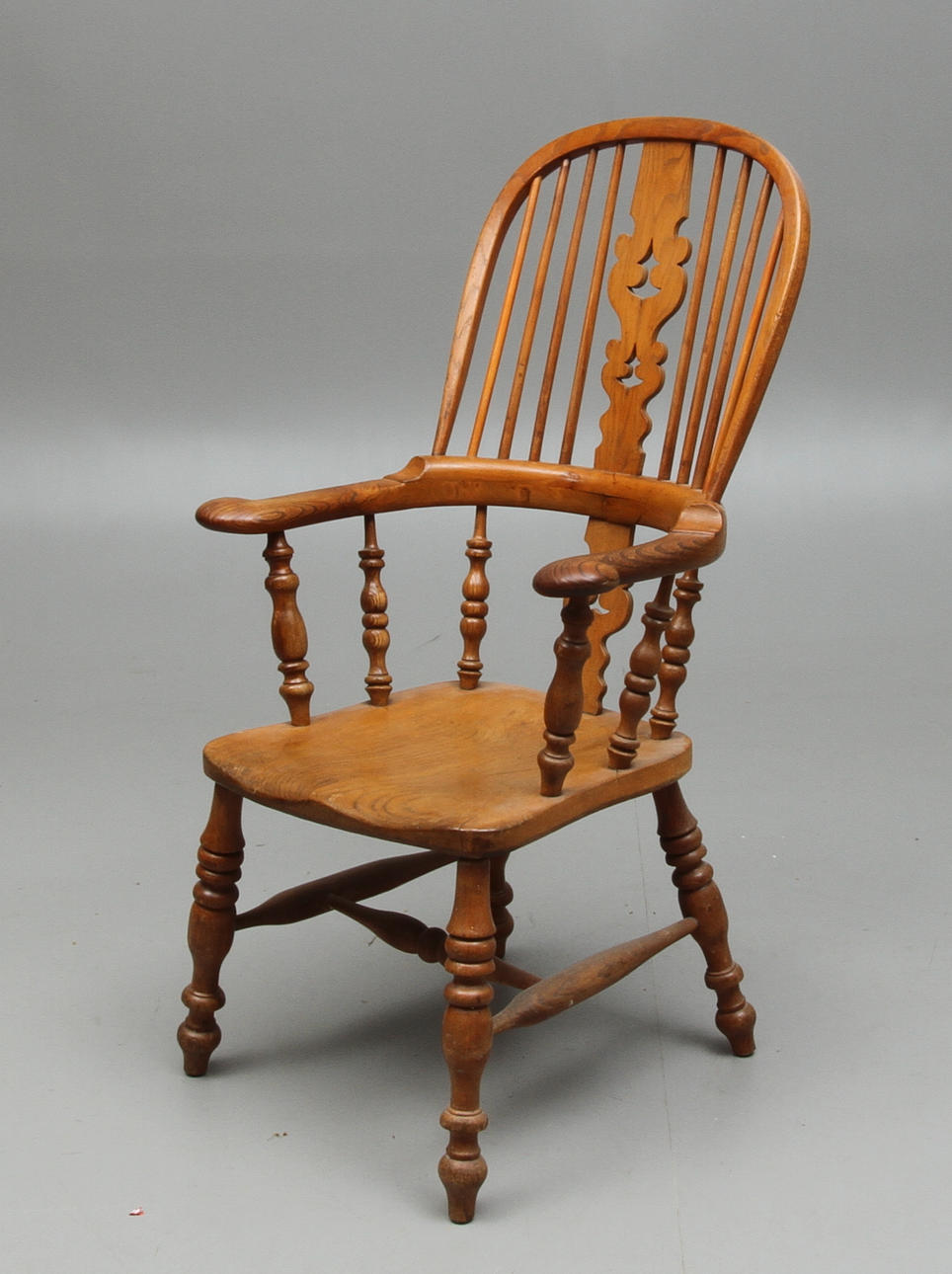 KARMSTOL, Windsormodell, England, omkring 1900-tal.