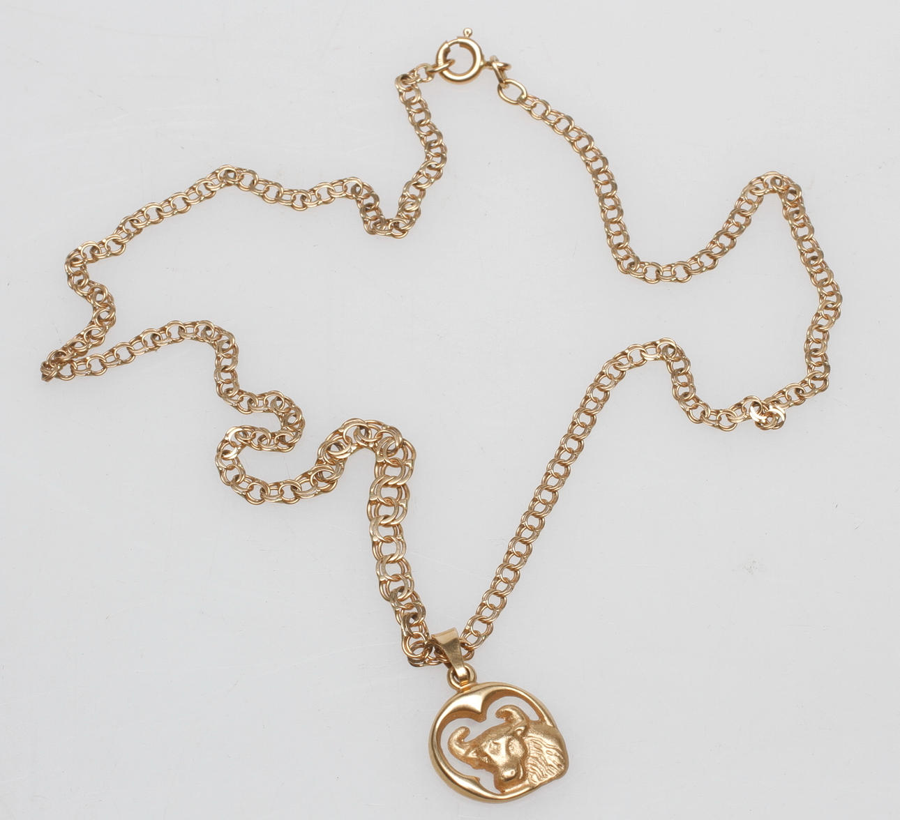 HALSBAND BISMARCK MED HÄNGE, 18k guld, vikt ca 7,6 gr.