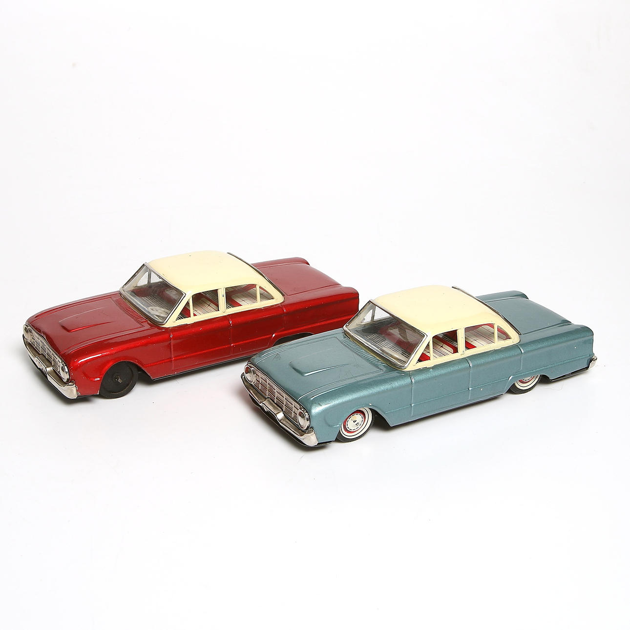 LEKSAKSBILAR, 2 st, plåt, Yonezawa, Japan. 1900-talets mitt.