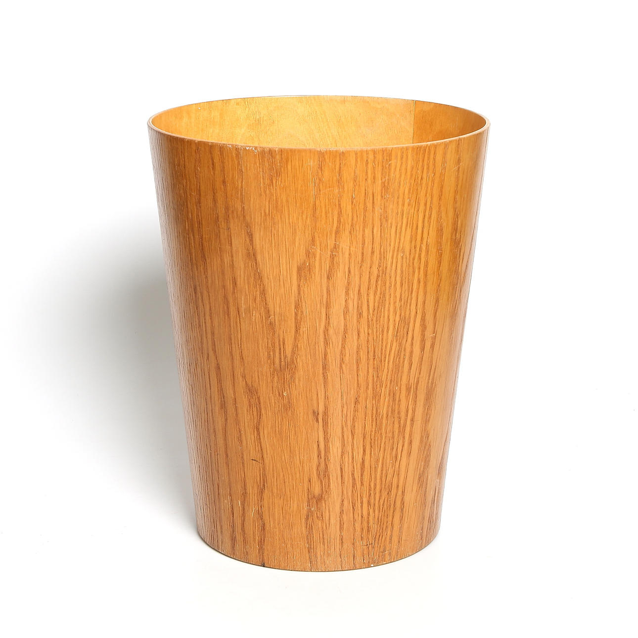 PAPPERSKORG, Servex, Sweden. 1900-talets mitt.