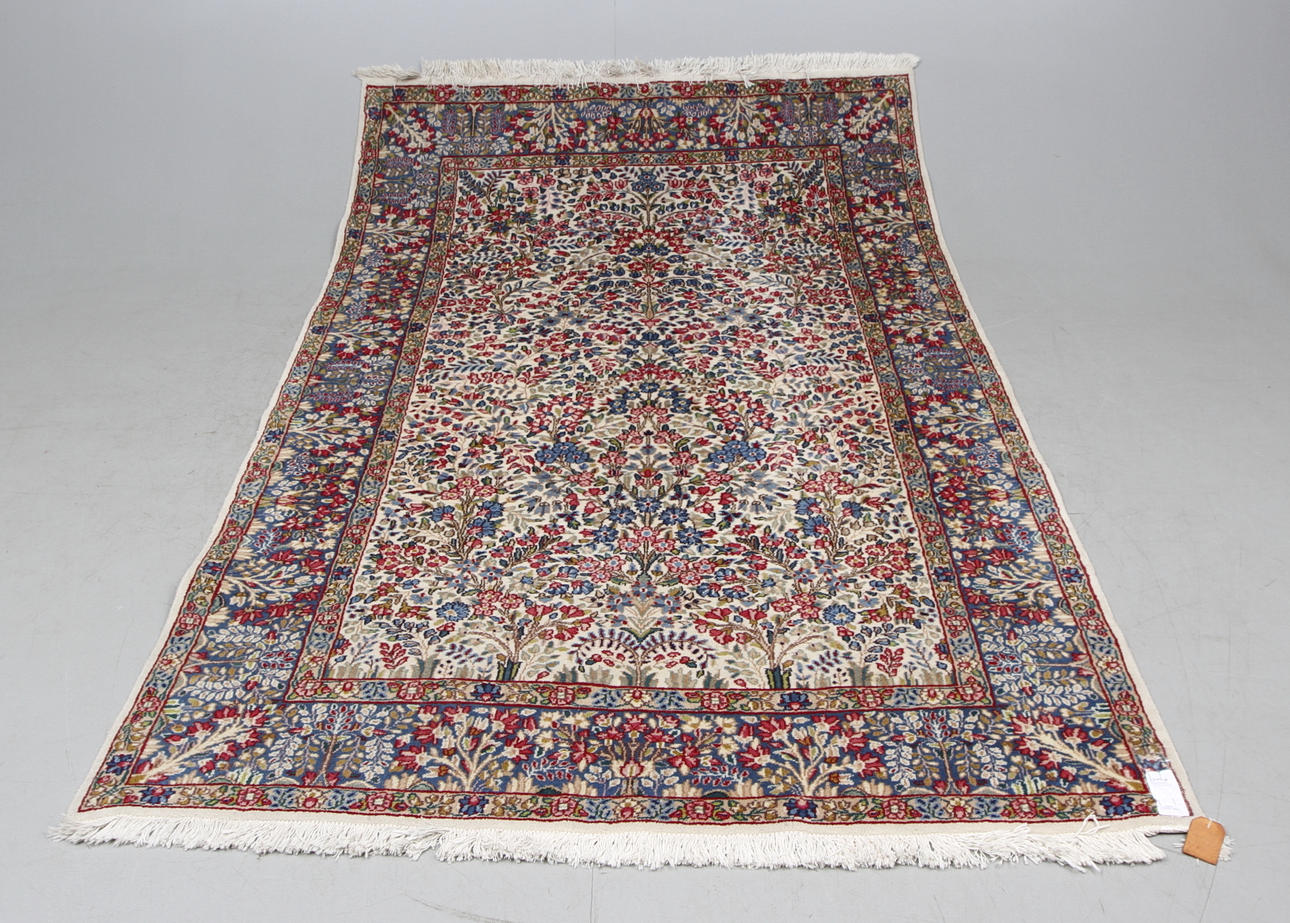 ORIENTMATTA Kirman 255X155 cm.