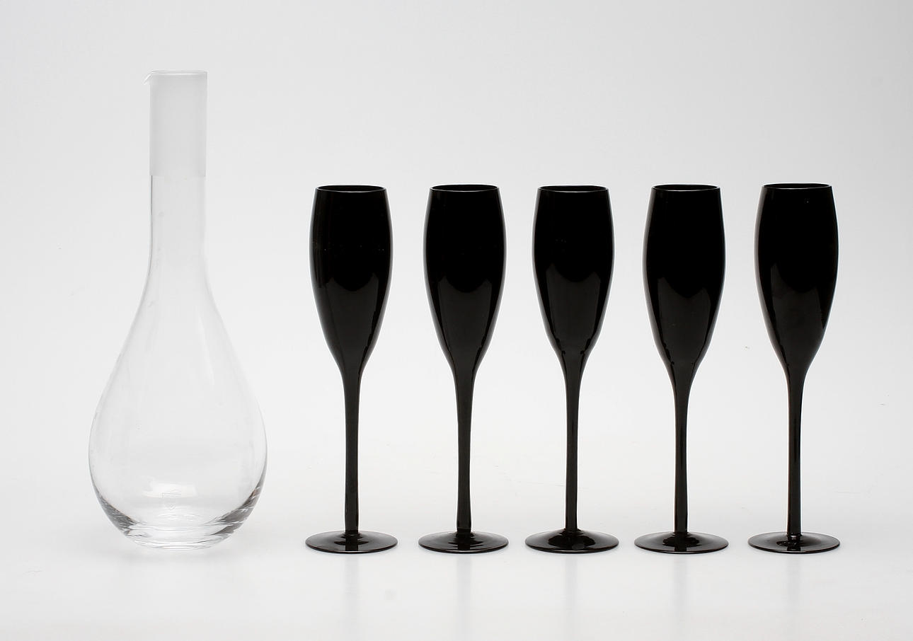 KARAFF, Orrefors och CHAMPAGNESTRUTAR, 5 st.