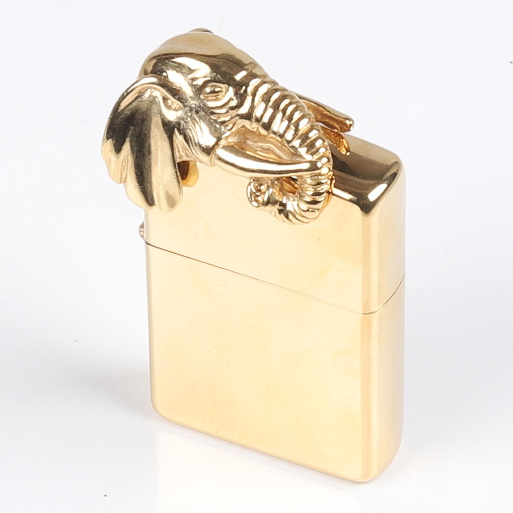 ENCENDEDOR RARO. zippo aprox. 1991.