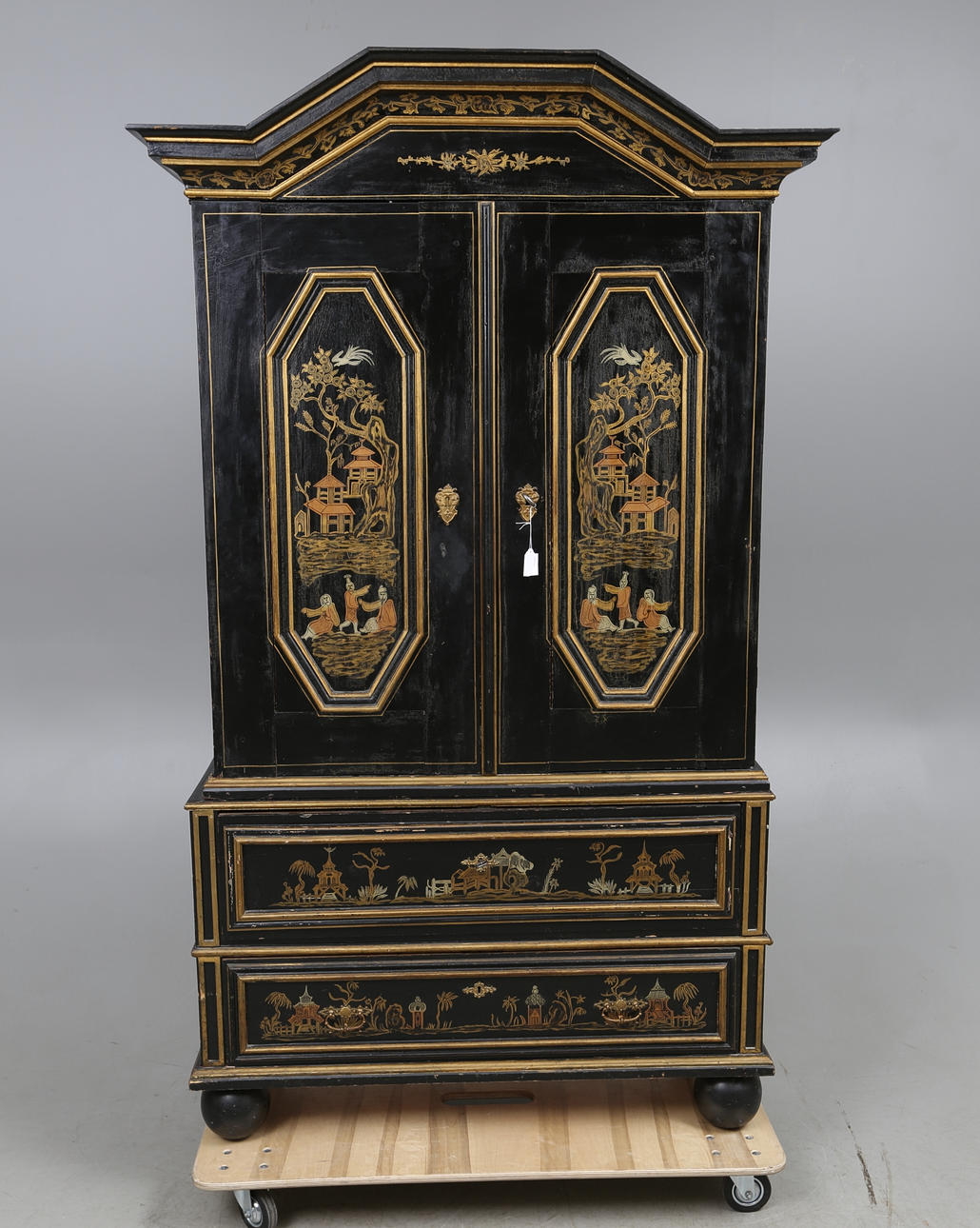 SKÅP, 1700/1800-tal.