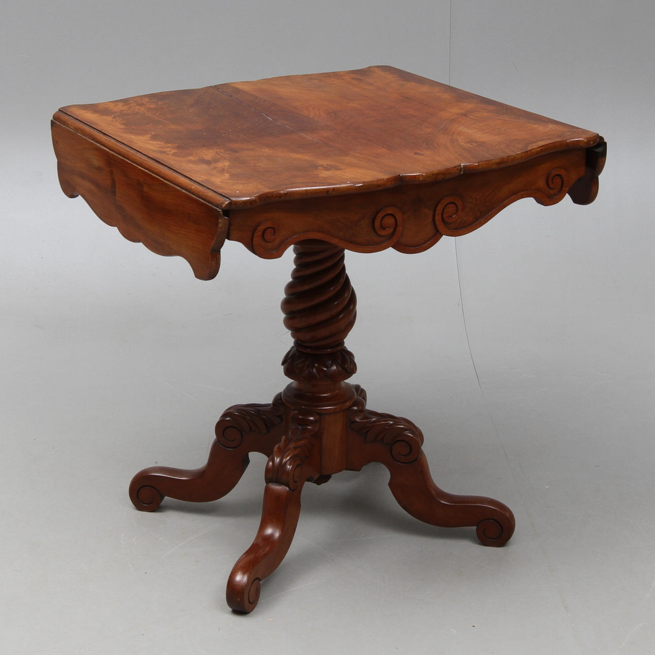 KLAFFBORD, 1800-tal.