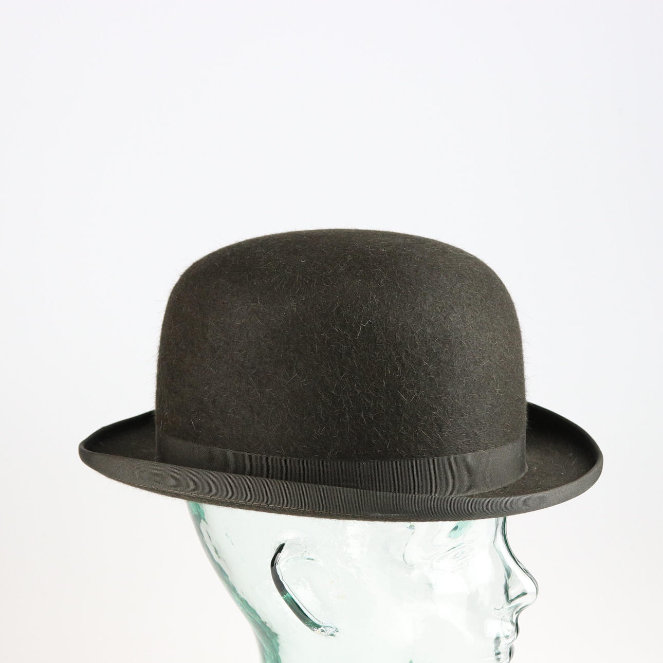 HATT/PLOMMONSTOP, Fribergs Värnamo.