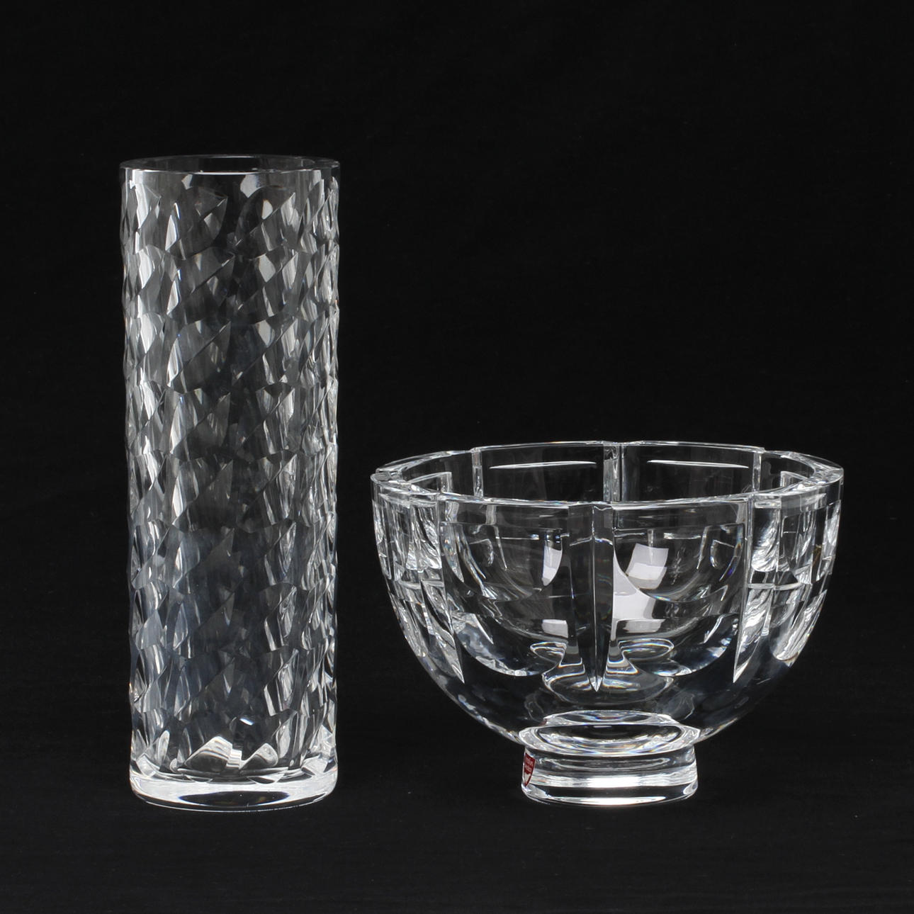 VAS samt SKÅL, glas, Orrefors, signerade.