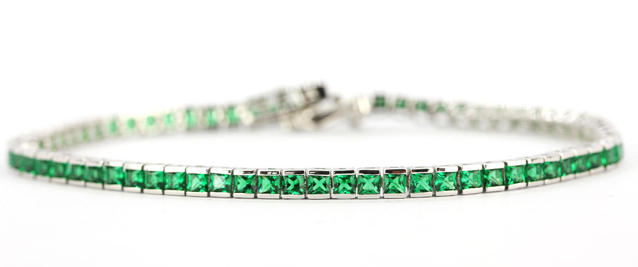 SILVER TENNIS BRACELET.