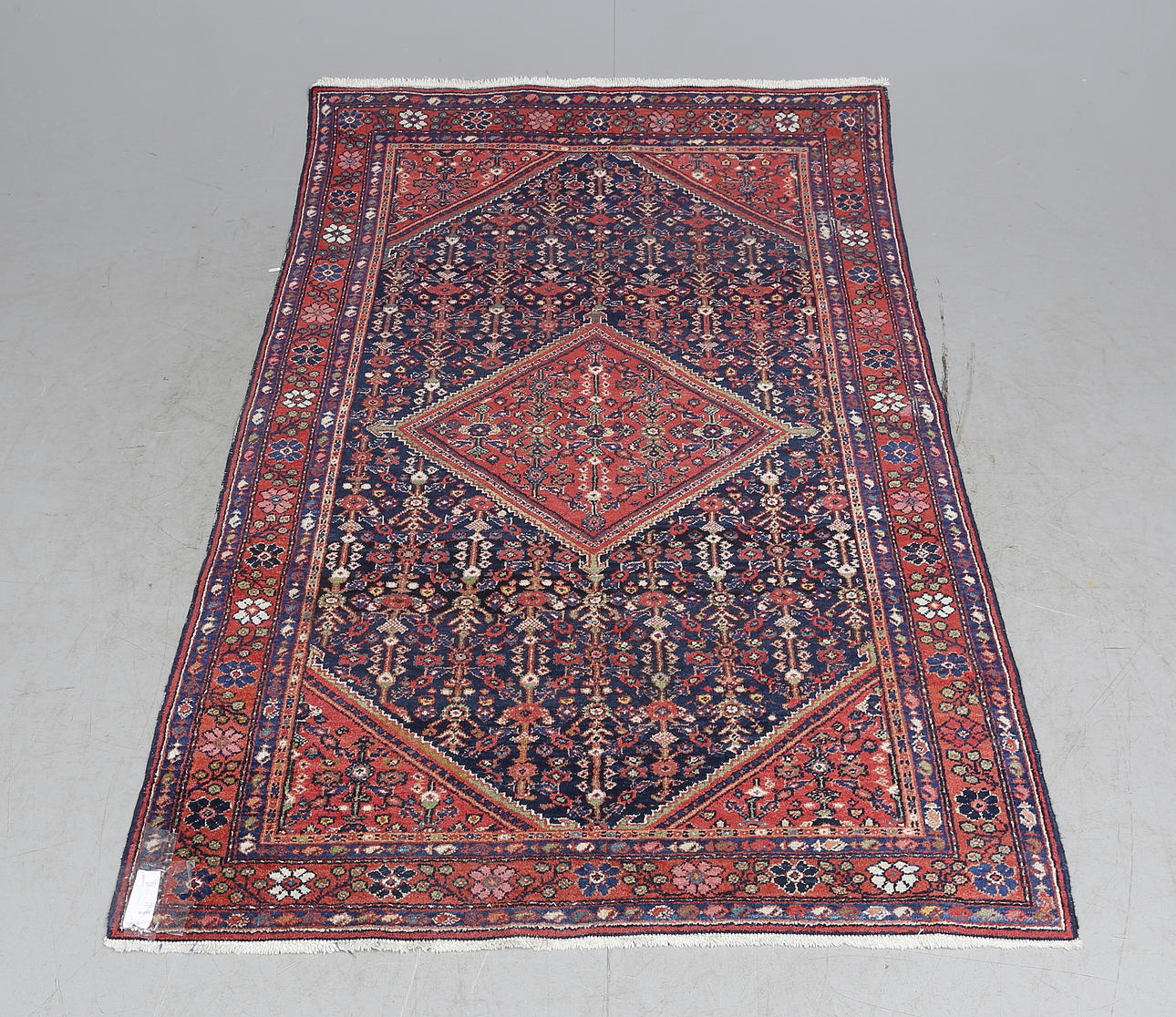 MATTA, orientalisk, ca. 195x139 cm.