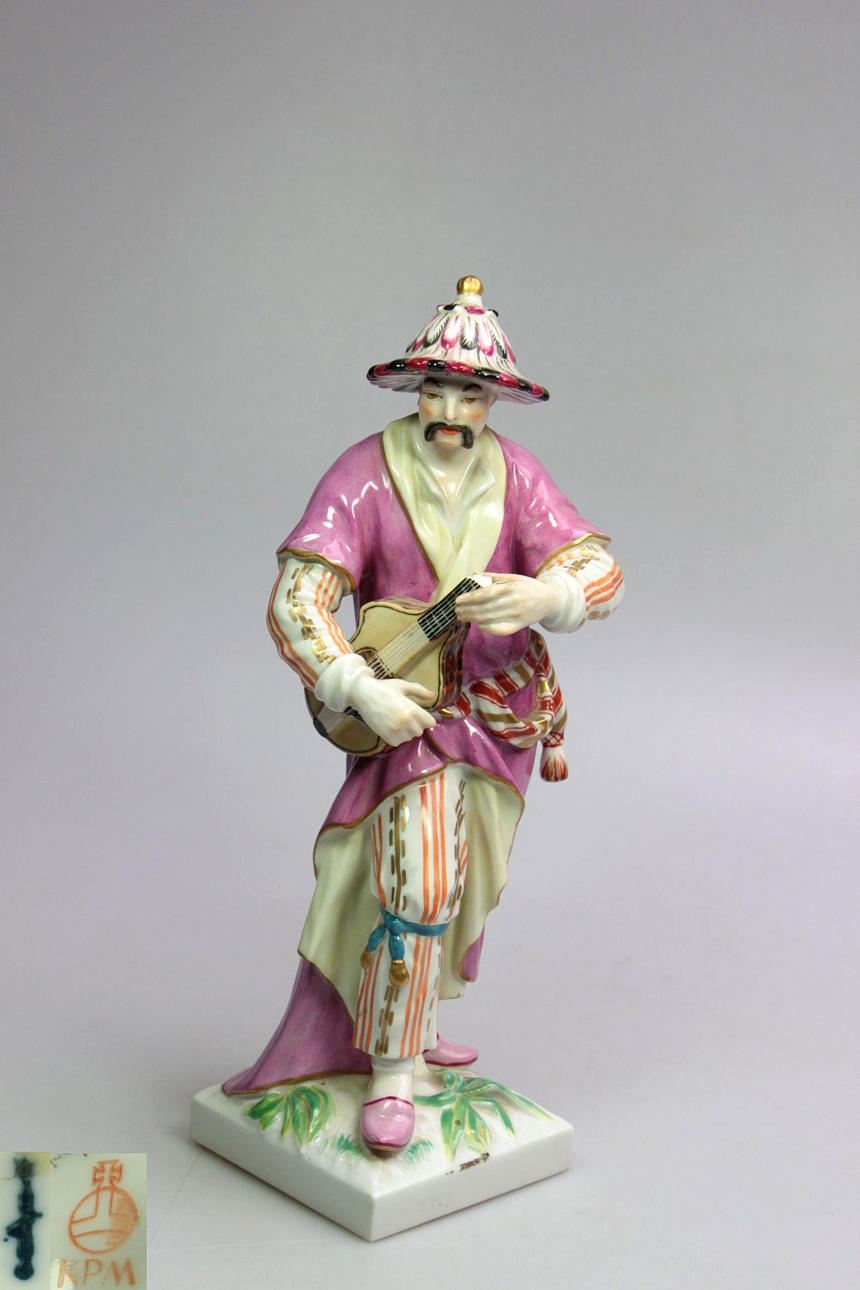 FIGURIN, porslin, KPM Berlin.