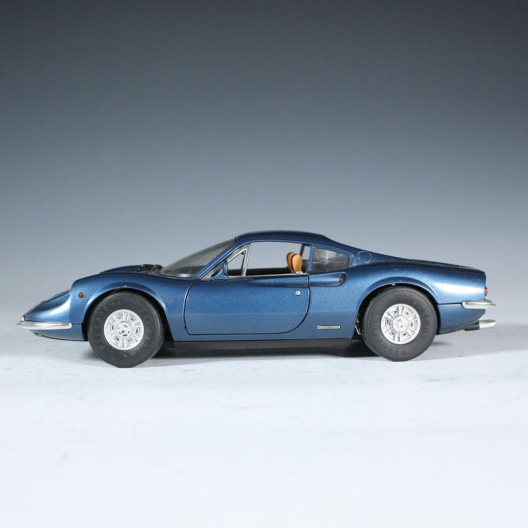 ANSON. 'Ferrari Dino 246 GT', scale 1:18. Toys - Toys - Auctionet