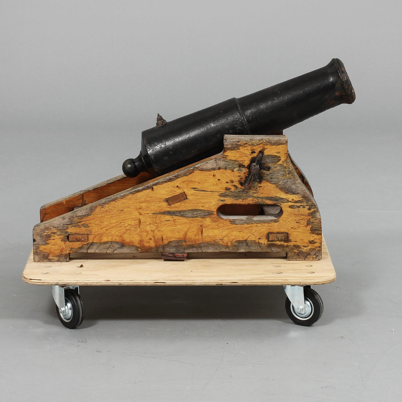 SALUTKANON, gjutjärn, 1800/1900-tal.