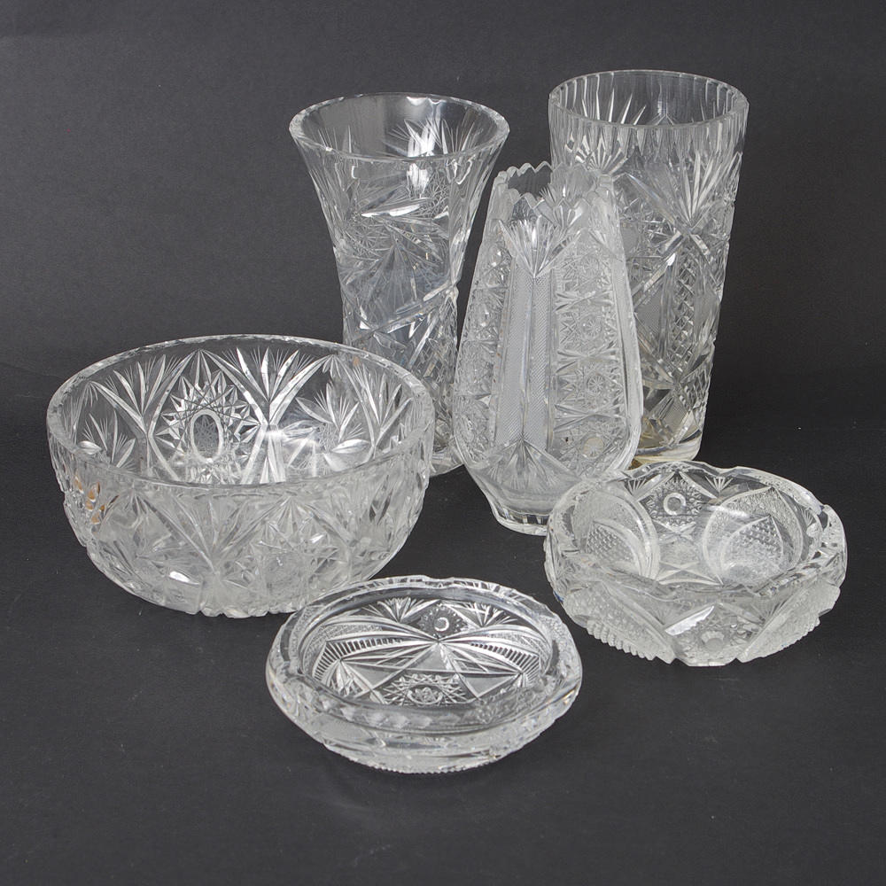 VASER SAMT SKÅLAR, 6 delar, kristall.