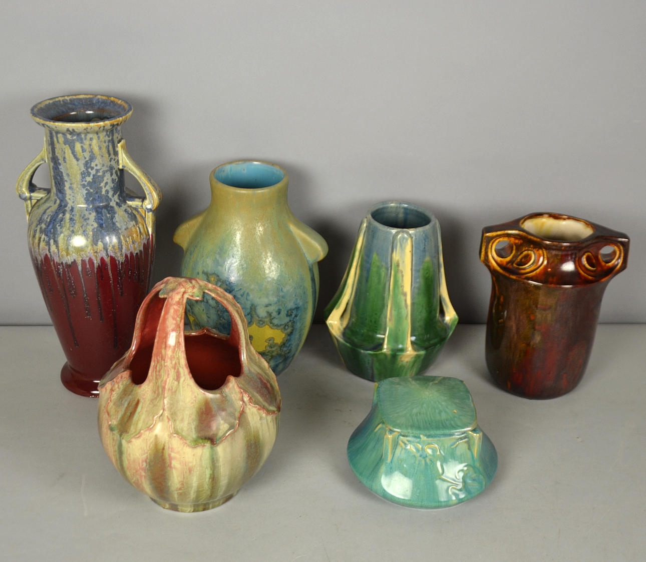 6 ART NOUVEAU CERAMIC.