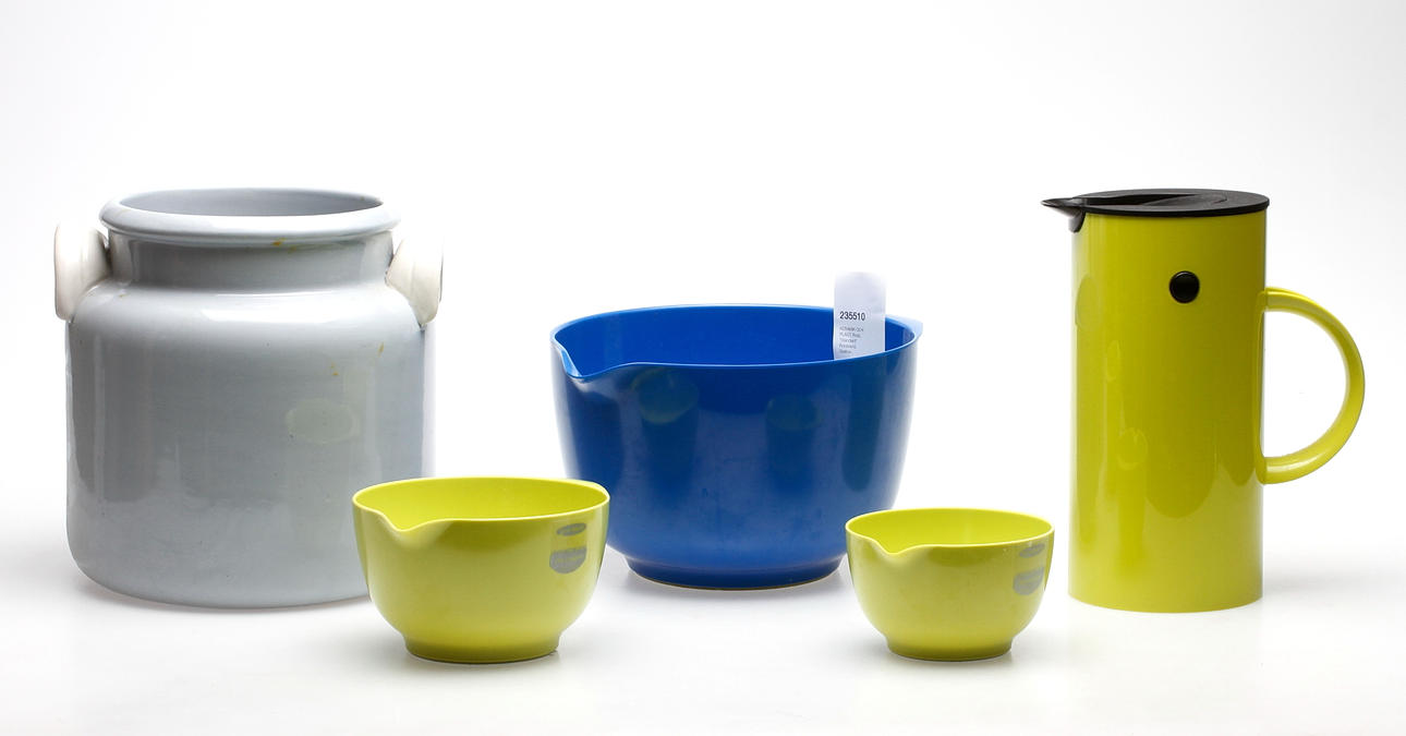 KERAMIK OCH PLAST, Rosti, "Standard" Rörstrand, Stelton.