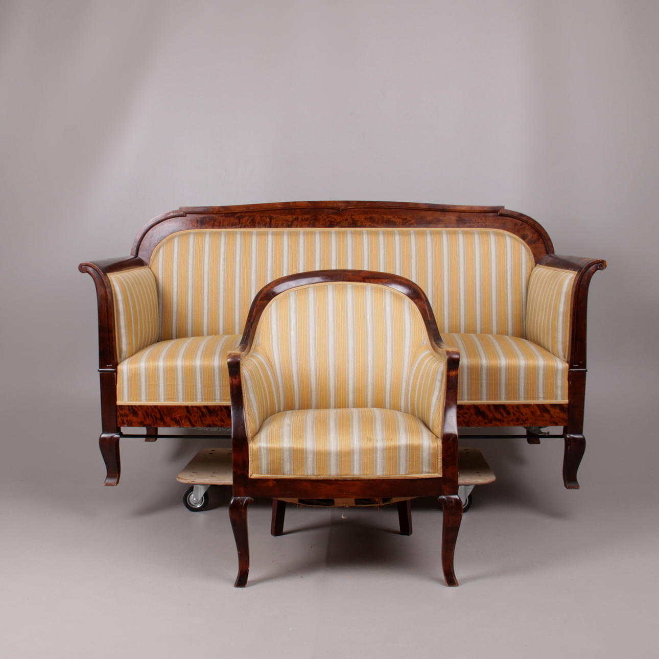 SOFFA, samt fåtölj, Karl Johan, 1800-tal.