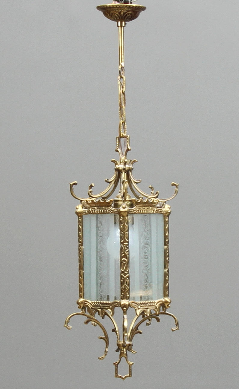 HALL-LYKTA, 1900-tal.