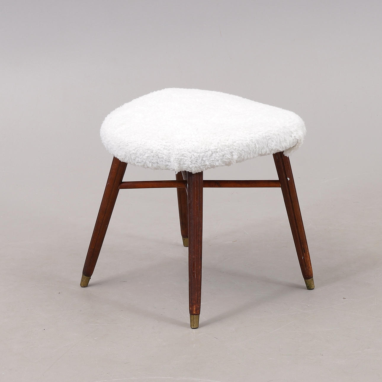 PALL, mid 20th century.