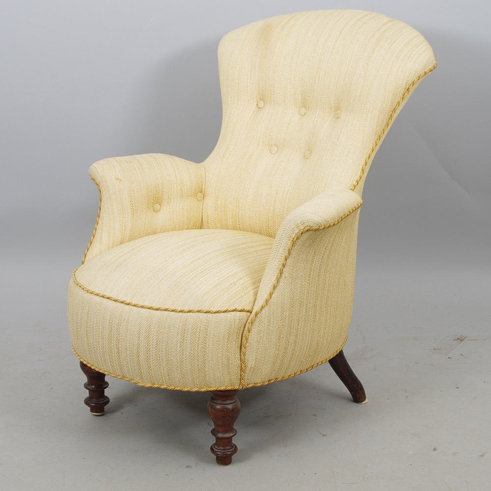 FÅTÖLJ, rokokostil, sent 1800-tal.