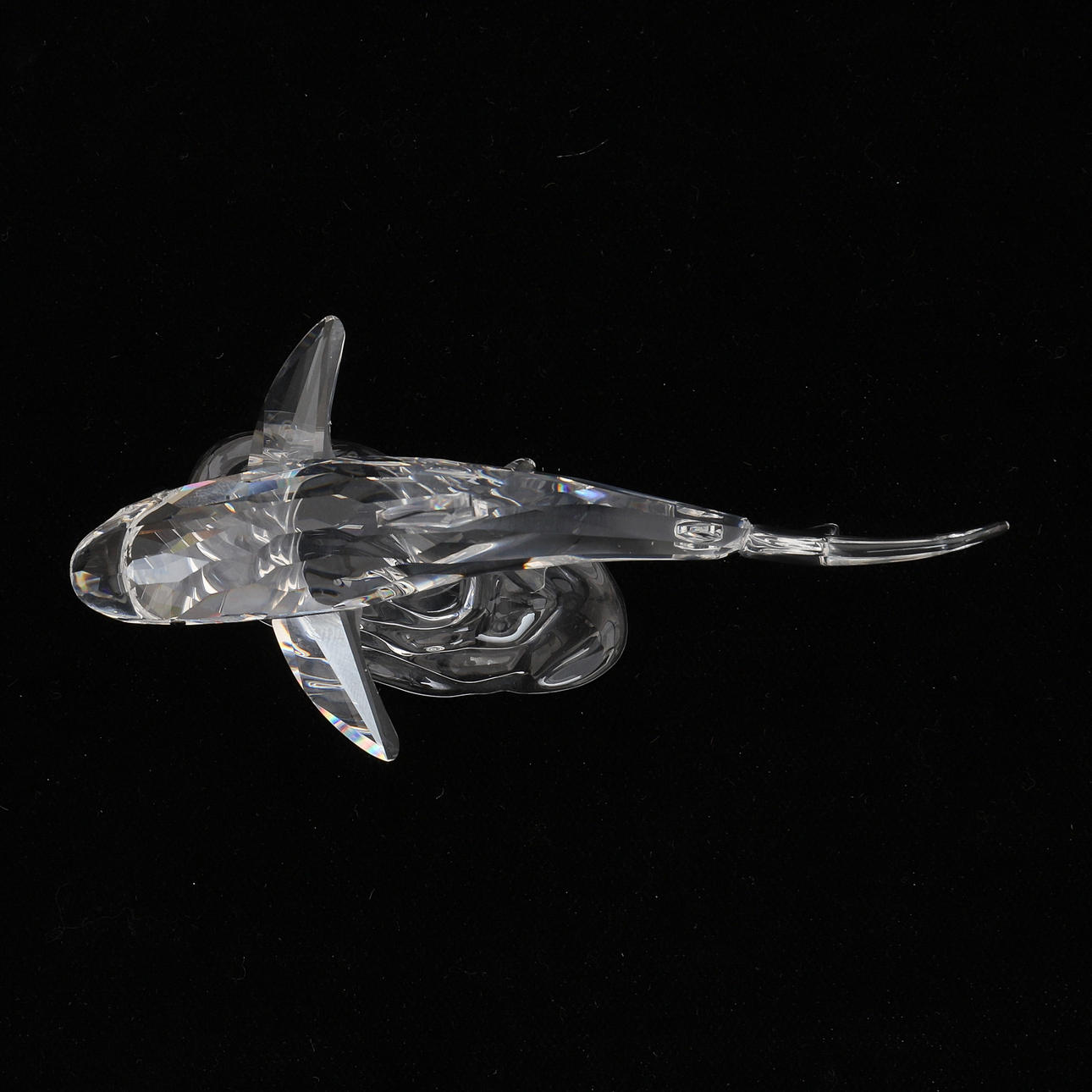 SWAROVSKI: BABY SHARK. Glass - Other - Auctionet