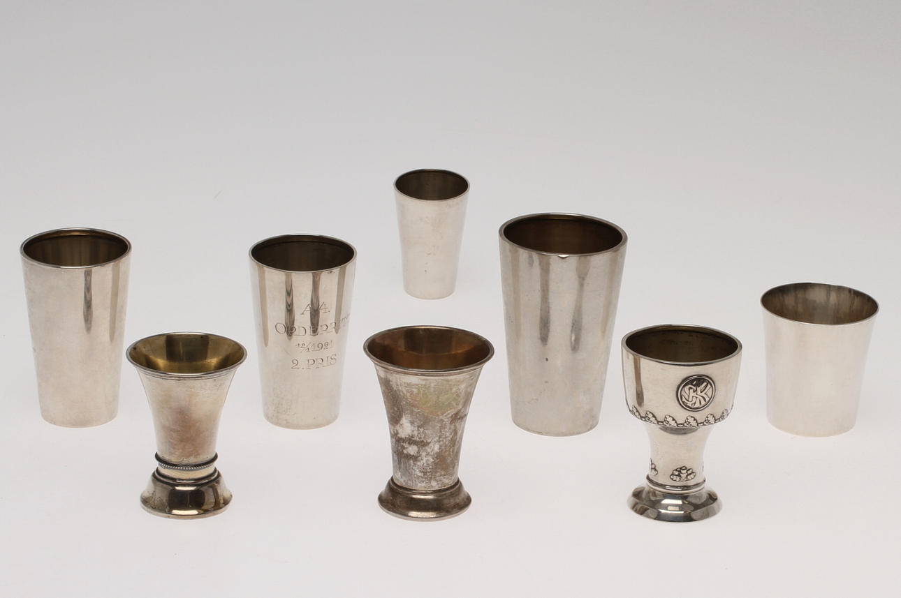 BÄGARE/POKALER, 8 st, bla. GAB, K. Andersson & C. G. Hallberg, 1900-tal.