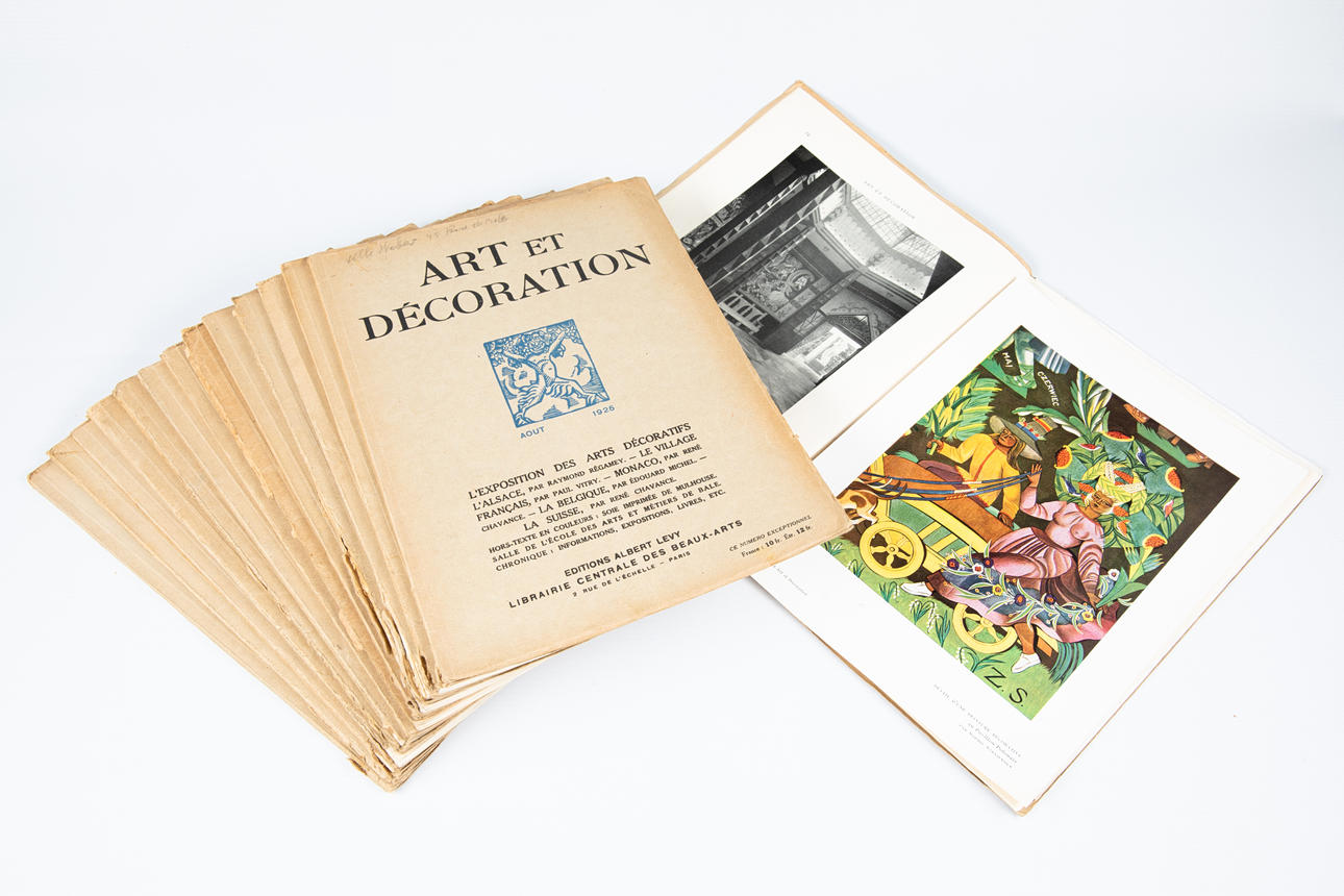 ART ET DECORATION. 12 booklets. 1925 + 2 issues. 1924 (58-11).