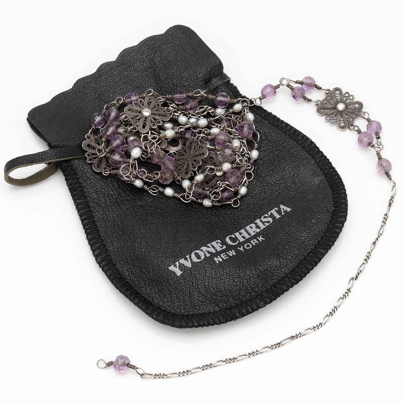 YVONE CHRISTA. necklace, silver.