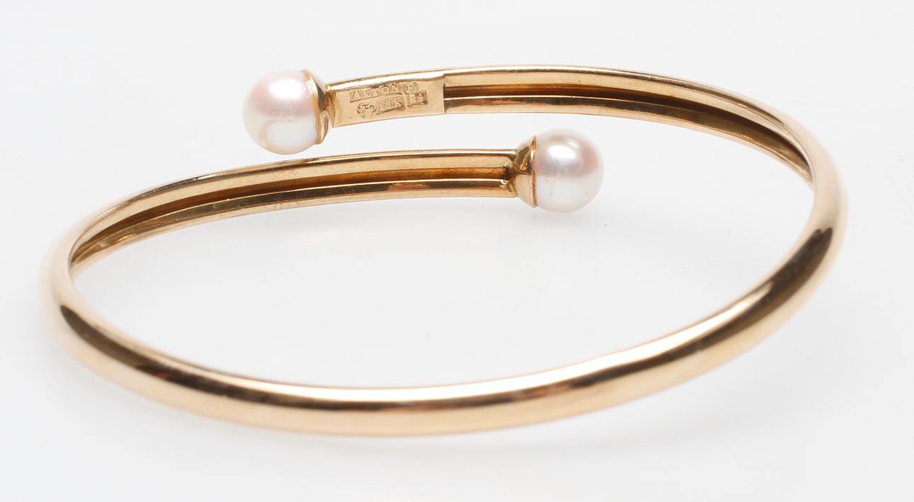 STEL ARMRING ALTON, 18k guld, vikt ca 9,3 gr.