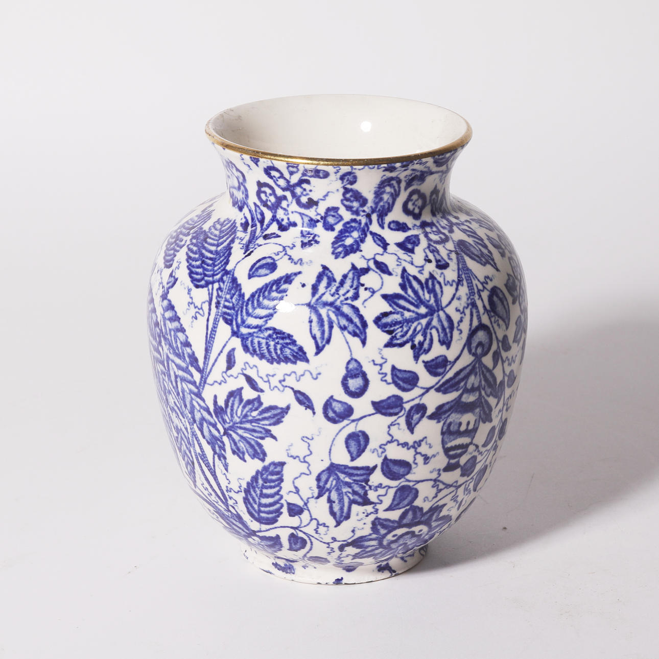 VASE. WIENER PORZELLAN.