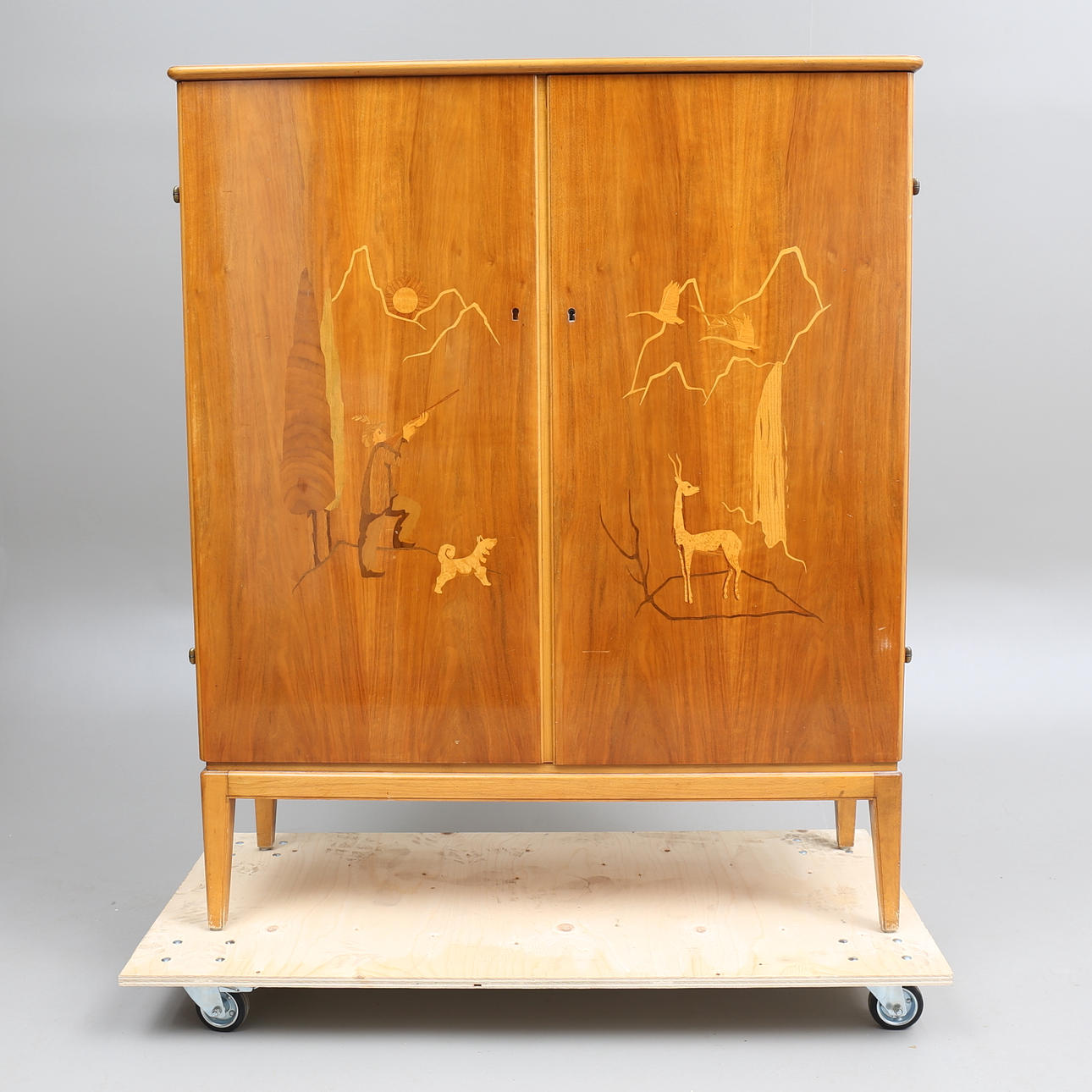 MATSALSSKÅP, art deco, 1900-talets första hälft.