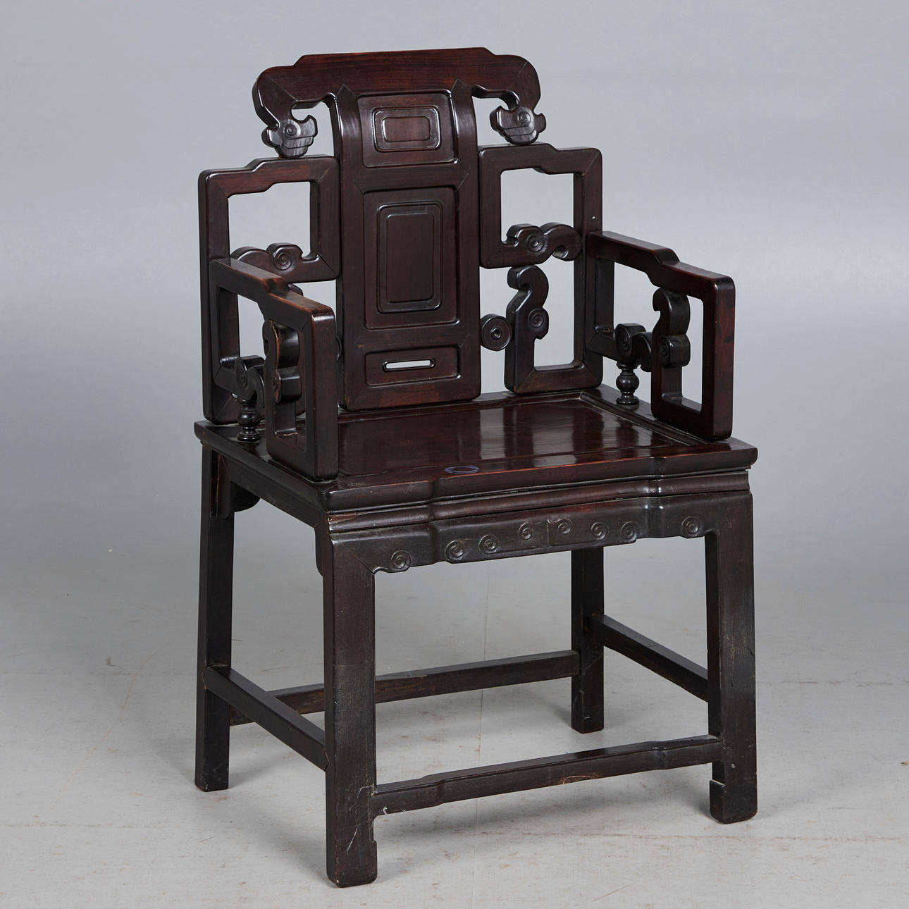 Stuhl / Esstischstuhl, Holz, Asien.