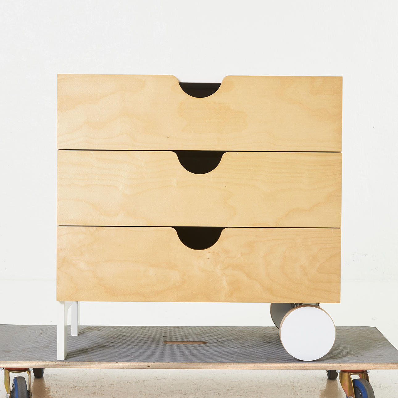 THOMAS SANDELL, . Chest of drawers of drawers, from the "PS" collection,  IKEA, 1990s. Furniture - Chests of drawers - Auctionet
