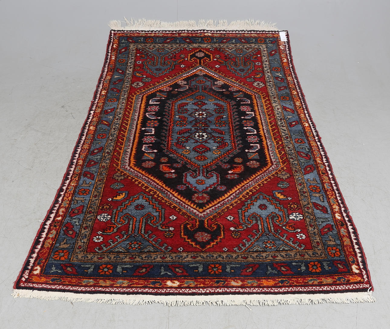 MATTA, orientalisk, 205 x 135 cm.