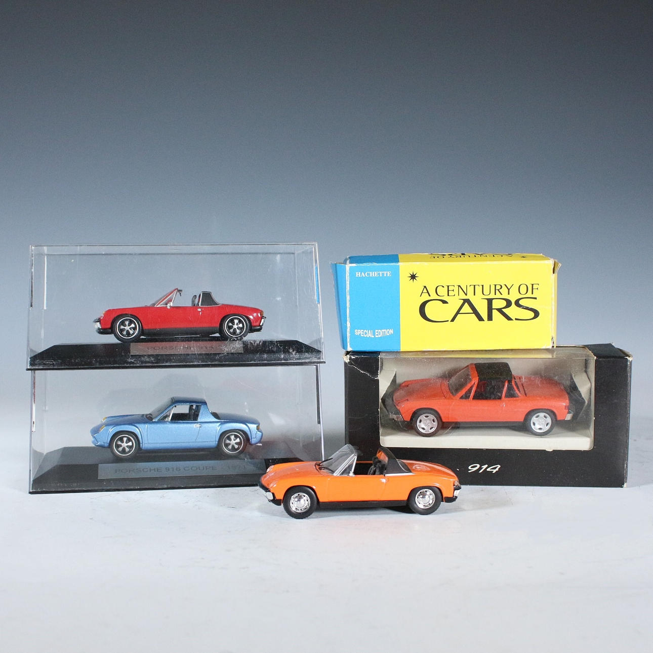 'Porsche', escala 1:43, 4 piezas.