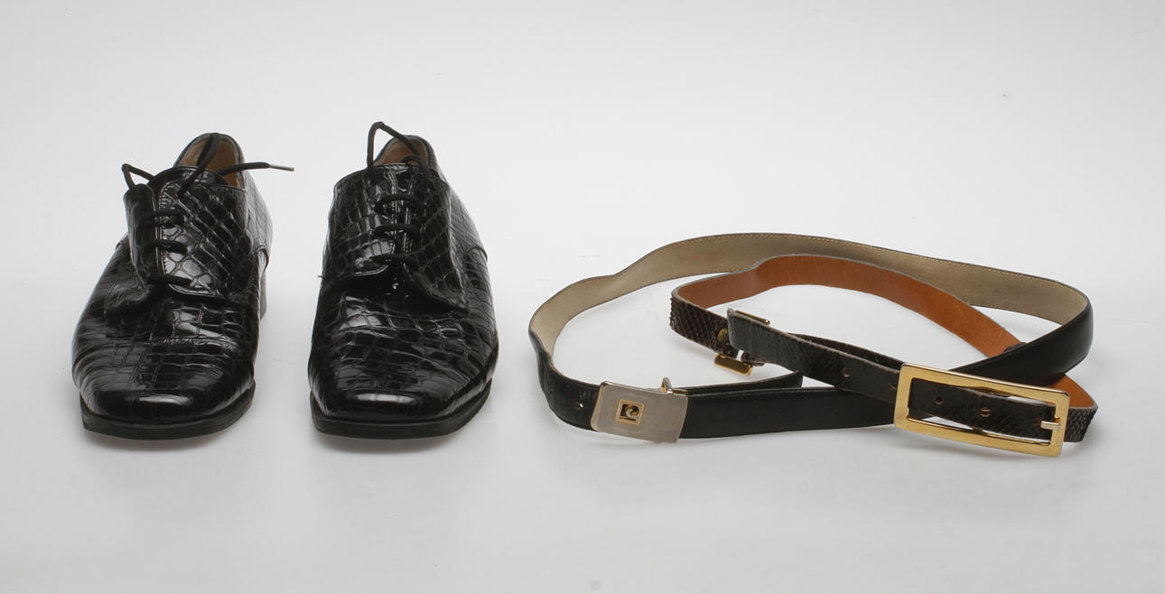 SKOR, Giusti samt SKÄRP, 2 st, bland annat Pierre Cardin.