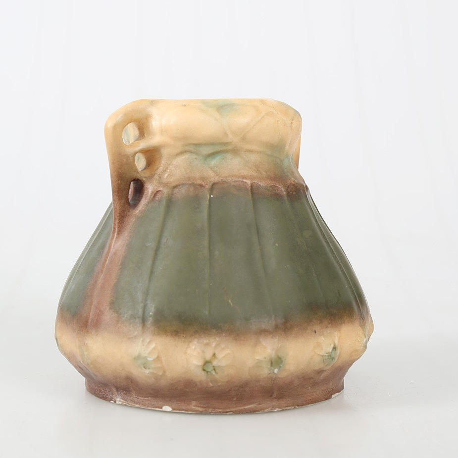 HÄNKELVASE, porcelain, Jugend.