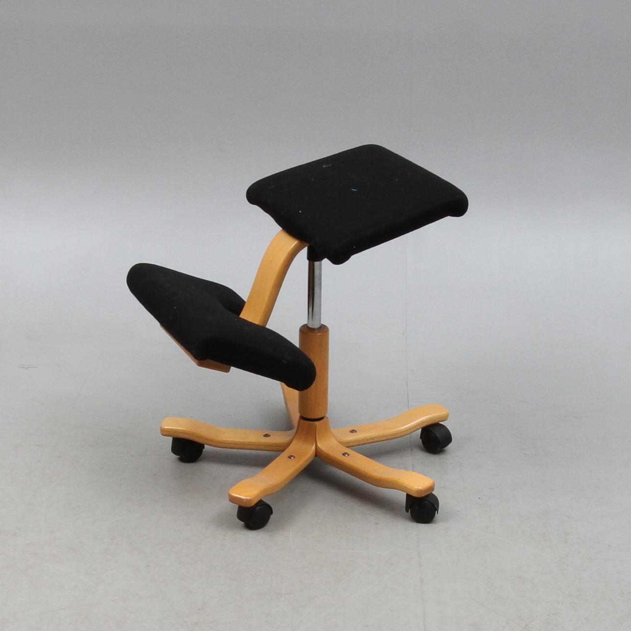 BALANSSTOL, Stokke.